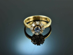 Um 1975! Klassischer Verlobungs Ring mit Saphir und...