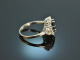 Um 1970! Eleganter Ring mit Saphir ca. 2,0 ct und Brillanten ca. 0,6 ct Wei&szlig; Gold 585