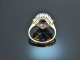 Um 1970! Eleganter Ring mit Saphir ca. 2,0 ct und Brillanten ca. 0,6 ct Wei&szlig; Gold 585