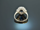 Around 1970! Elegant ring with sapphire and diamonds White Gold 585