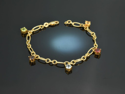 Um 2015! H&uuml;bsches Armband mit bunten Farbsteinen...