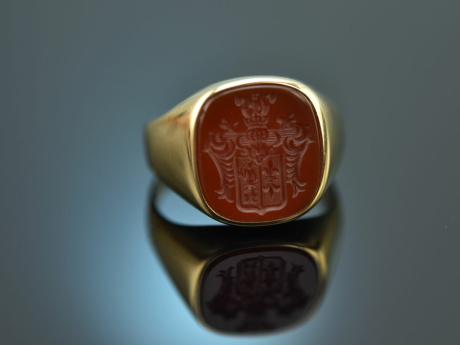 Um 1960! Klassischer Wappen Siegel Ring mit Karneol Gold 333