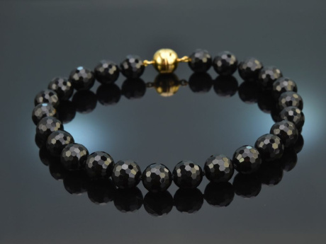 Black Sparkle! Facettierte Onyx Kette mit vergoldeter Silberschlie&szlig;e