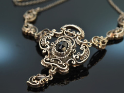 Around 1960! Beautiful traditional dirndl necklace with...