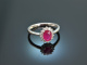 Fine Red! Ring mit Rubin und Brillanten Wei Gold 750