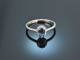 Fine Blue! Ring mit Saphir und Brillanten Wei&szlig; Gold 750