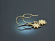 Bright Stars! Hängende Stern Ohrringe mit Brillanten Gold 750
