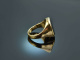 Around 2020! Classic coat of arms signet ring with onyx 333 gold