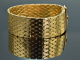 Um 1961! Hochwertiges Armband in Wabenmuster Gold 750