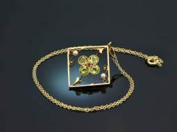 England um 1900! Sch&ouml;ner Jugendstil Anh&auml;nger mit Kette Peridots Saatperlen Gold 625