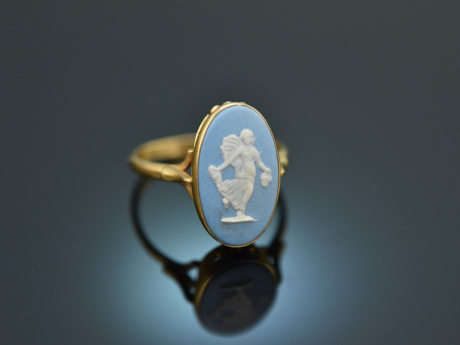 England um 1975! H&uuml;bscher Wedgwood Ring Gold 375