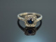 Um 1920! Feiner Art Deco Ring mit Saphir und Diamant Rosen Wei&szlig; Gold 585