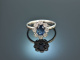 Feines Blau! Saphir Ring mit Brillanten Wei&szlig; Gold 750