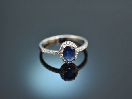 Fine Blue! Saphir Ring mit Brillanten Wei&szlig; Gold 750