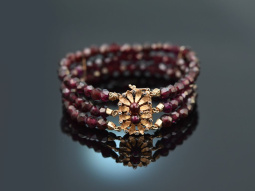 Um 1960! Sch&ouml;nes 3 reihiges Granat Armband Silber...