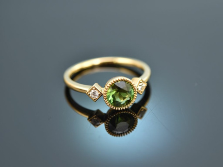 Fresh Green! Ring mit gr&uuml;nem Turmalin und Diamanten Gold 750