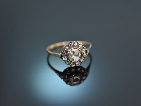 Um 1910! Historischer Ring mit Diamant Rosen 0,9 ct Gold 585