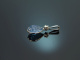 Around 1990! Elegant pendant with aquamarine in relief and brilliant white gold 750