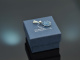 Around 1990! Elegant pendant with aquamarine in relief and brilliant white gold 750