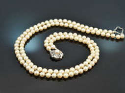 Around 1980! Classic Akoya cultured pearls necklace 2...