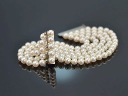 Around 1980! Noble Akoya cultured pearl bracelet 5 rows...