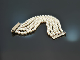 Around 1980! Noble Akoya cultured pearl bracelet 5 rows...