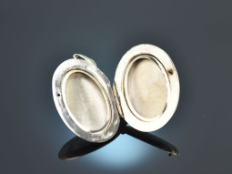 Around 1970! Large medallion pendant with floral...