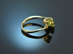 Around 1990! Beautiful Toi et Moi ring with peridot gold 585