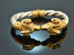 Around 1980! Extravagant vintage rams head bangle silver...
