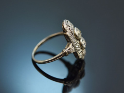 Um 1920! Wundervoller Art Deco Ring mit Diamanten Wei&szlig;gold 750
