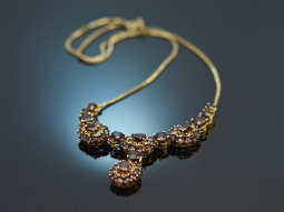 Around 1990! Classic garnet necklace gold 333