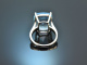 Sensationeller Ring mit Blautopas und Diamanten Wei&szlig;gold 750