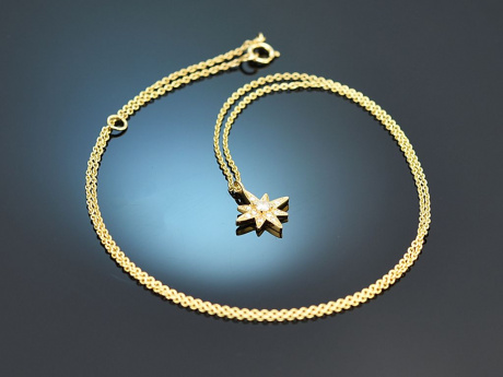 H&uuml;bsches Stern Collier mit Brillanten Gold 750