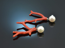 From Italy! Coral branch earrings with cultured pearls...