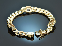 Around 1990! Classic Panzer bracelet with sapphires and...