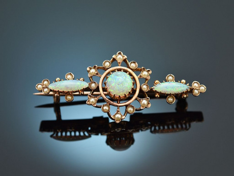 Around 1890! Historicism brooch with fine opals and seed pearls rose gold 333