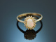 Um 1990! Klassischer Opal Ring mit Brillanten Gold 585