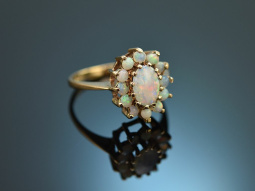 England um 1970! Sch&ouml;ner australischer Opal Ring Gold 375