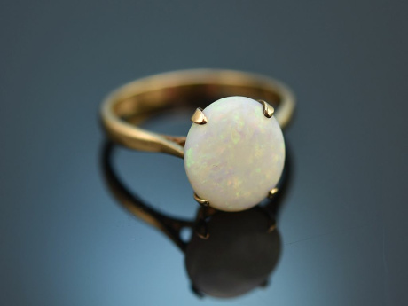 England 1974! Sch&ouml;ner Ring mit australischem Opal Gold 375