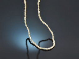 Around 1900! Delicate natural pearl necklace with 585 gold clasp