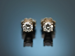 Around 1990! Fine pair of brilliant stud earrings approx....