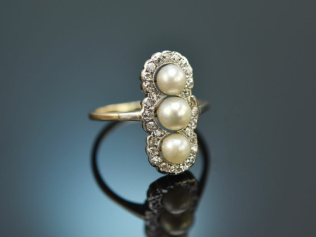 Around 1910! Historic ring with pearls and old-cut diamonds, gold 585