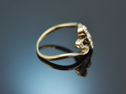 Around 1910! Beautiful Art Nouveau ring with diamonds, gold 585 and platinum