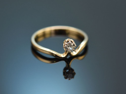 Around 1905! Pretty Art Nouveau ring with old european cut diamond in 585 gold