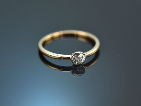 Um 1900! Klassischer Verlobungsring mit Altschliff Diamant aus Gold 585