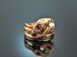 Around 1890! Historic snake ring with rubies in red gold 585