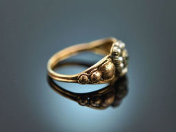 Around 1890! Historic ring with light emerald and seed pearls gold 585