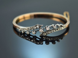 France around 1900! Bangle with diamonds in 750 gold