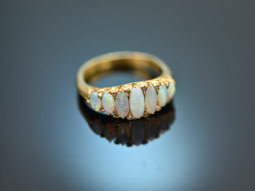 Um 1910! Sch&ouml;ner Opal Ring mit Diamanten aus Gold 750