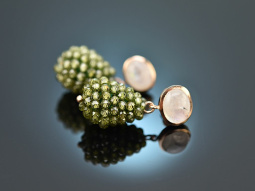 Urban Lights! Drop earrings with green zirconia and...